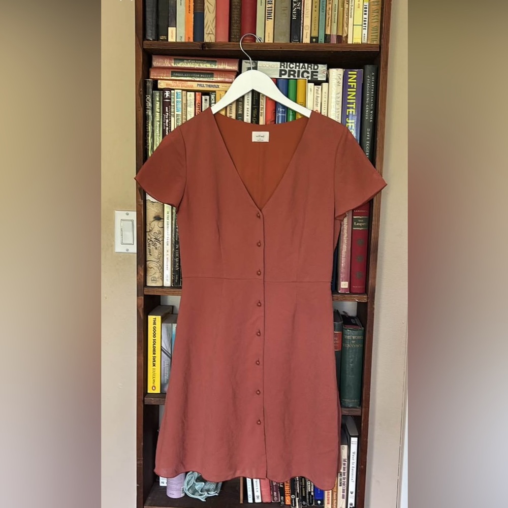Wilfred Rust-Red Button-Front V-Neck Midi Dress - Picture 2 of 8